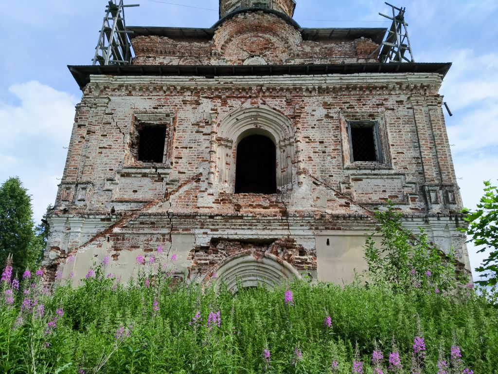 Церковь Благовещения Пресвятой Богородицы, Мишуково (Вожбал) (Тотемский район, Вологодская область). архитектурные детали
