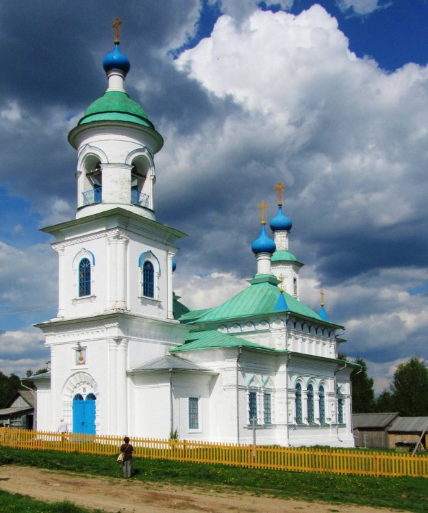 Церковь Покрова Пресвятой Богородицы, Устье (Тотемский район, Вологодская область). фасады, вид с юго-запада