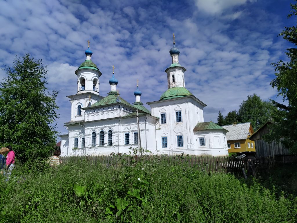Церковь Покрова Пресвятой Богородицы, Устье (Тотемский район, Вологодская область). фасады