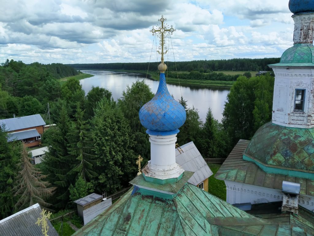 Церковь Покрова Пресвятой Богородицы, Устье (Тотемский район, Вологодская область). архитектурные детали