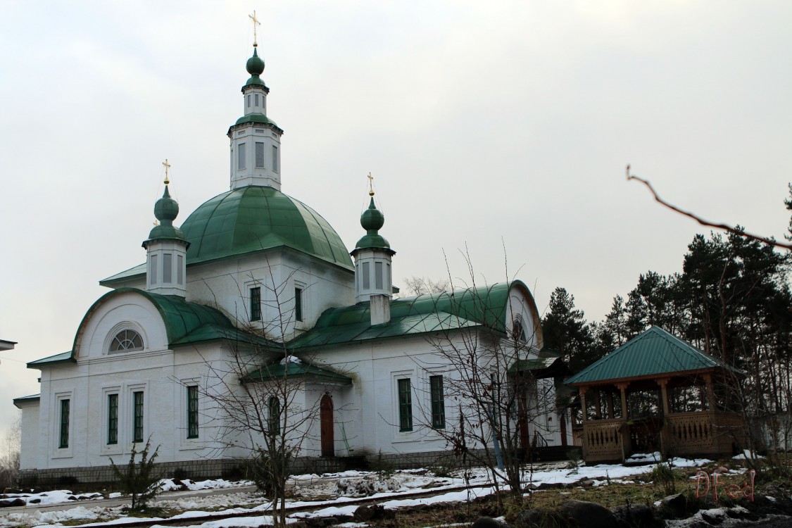 Церковь Владимира равноапостольного (новая), Красавино, город (Великоустюгский район, Вологодская область). фасады