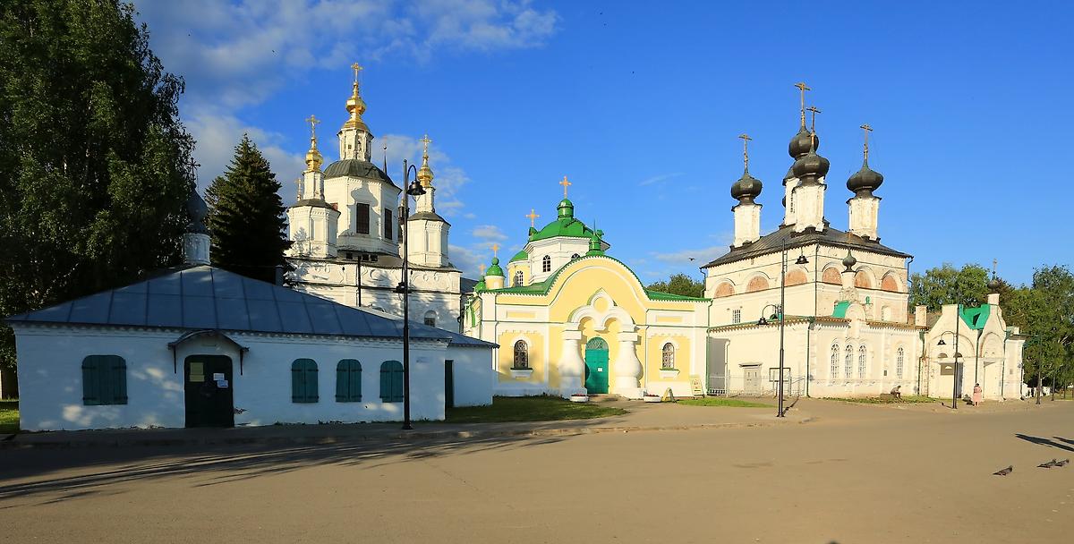 фасады. Соборное дворище, Великий Устюг (Великоустюгский район, Вологодская область)