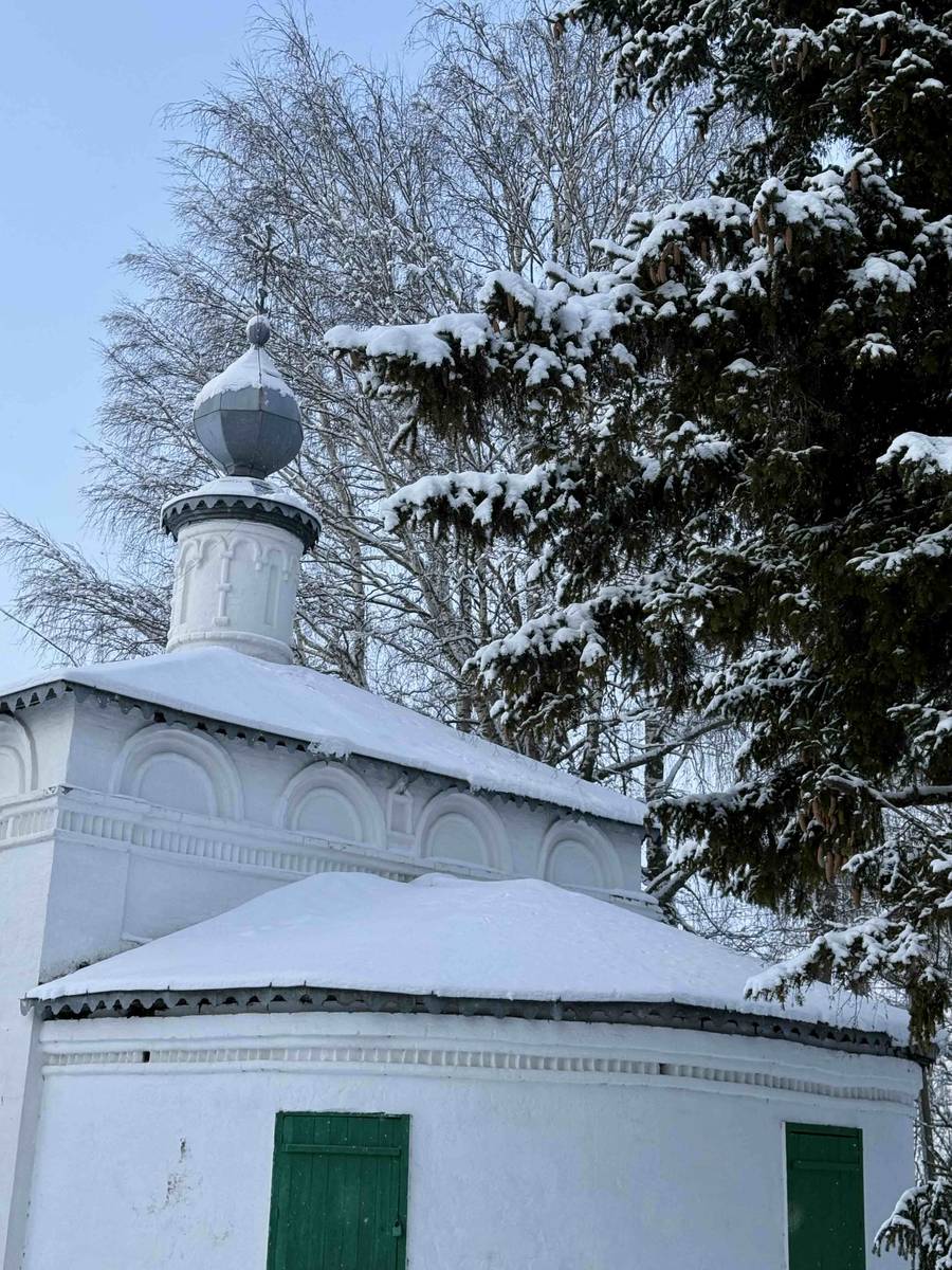 архитектурные детали. Церковь Богоявления Господня на Соборном дворище, Великий Устюг (Великоустюгский район, Вологодская область)