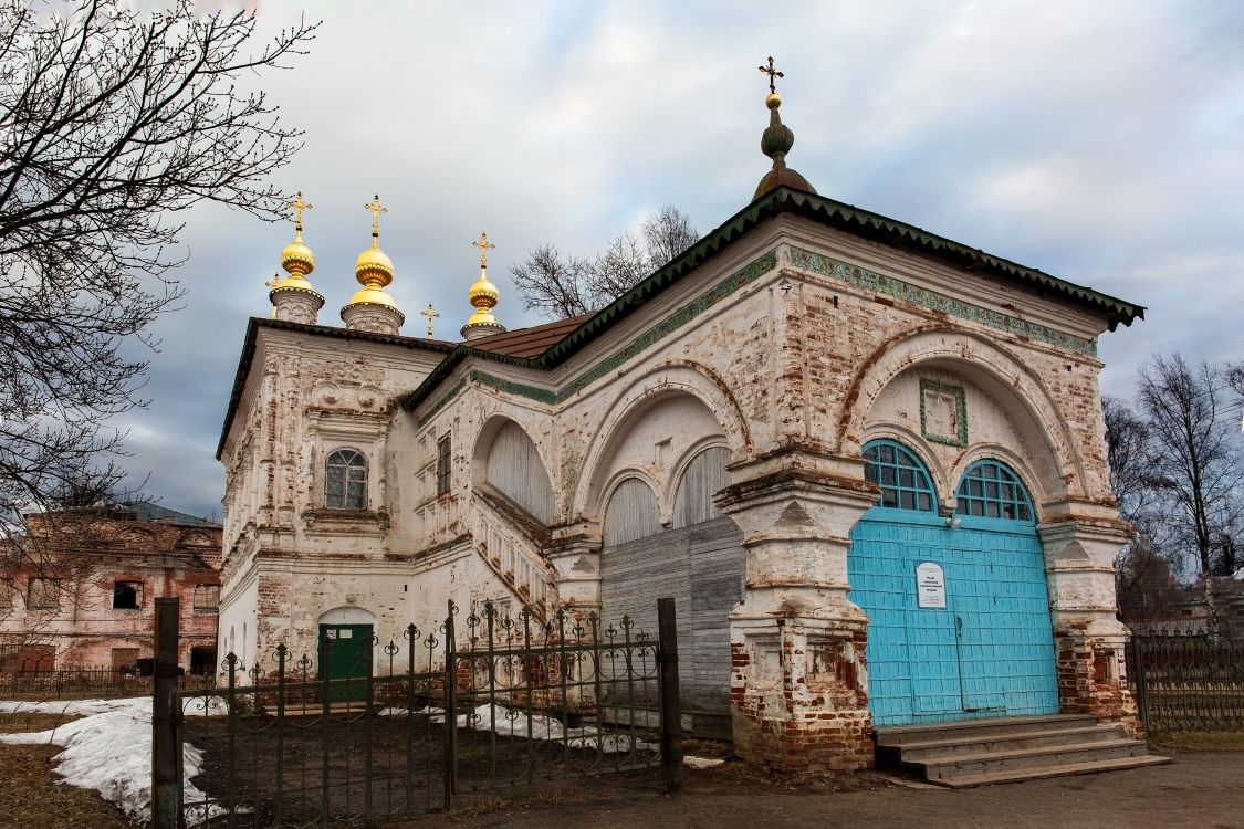 Церковь Жён-мироносиц, Великий Устюг (Великоустюгский район, Вологодская область). фасады
