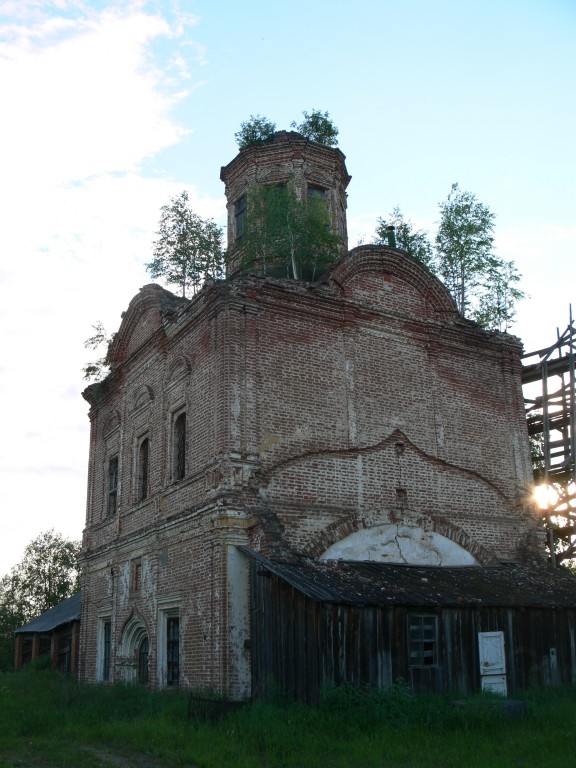 Богородицкая Тихвинская мужская пустынь. Церковь Тихвинской иконы Божией Матери, Стрига (Великоустюгский район, Вологодская область). фасады