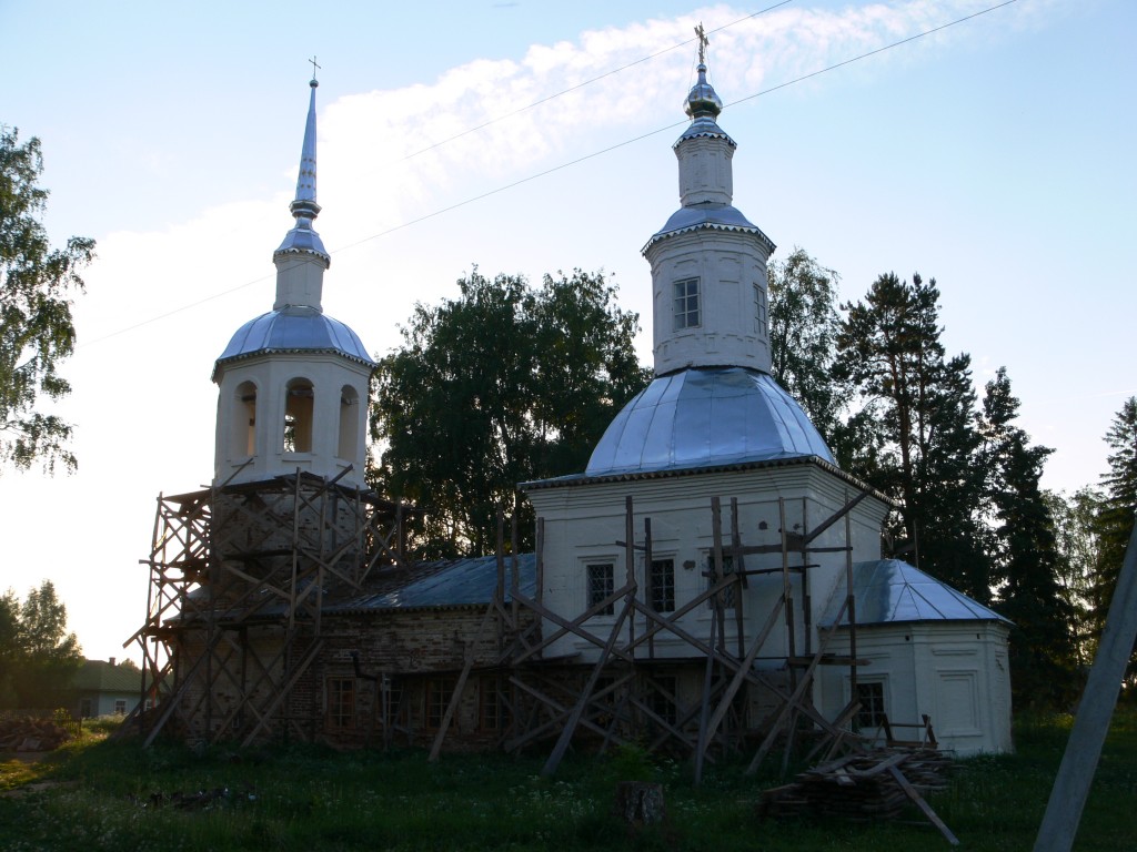 Церковь Владимирской иконы Божией Матери, Бобровниково (Великоустюгский район, Вологодская область). фасады