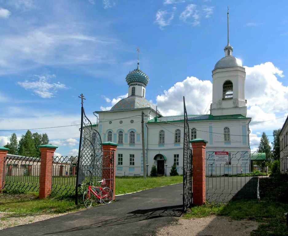 Церковь Николая Чудотворца, Сизьма (Шекснинский район, Вологодская область). фасады