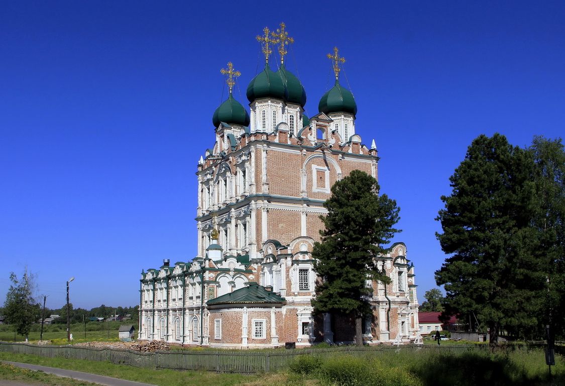 Собор Благовещения Пресвятой Богородицы, Сольвычегодск (Котласский район и г. Котлас, Архангельская область). фасады, Вид с юго-востока
