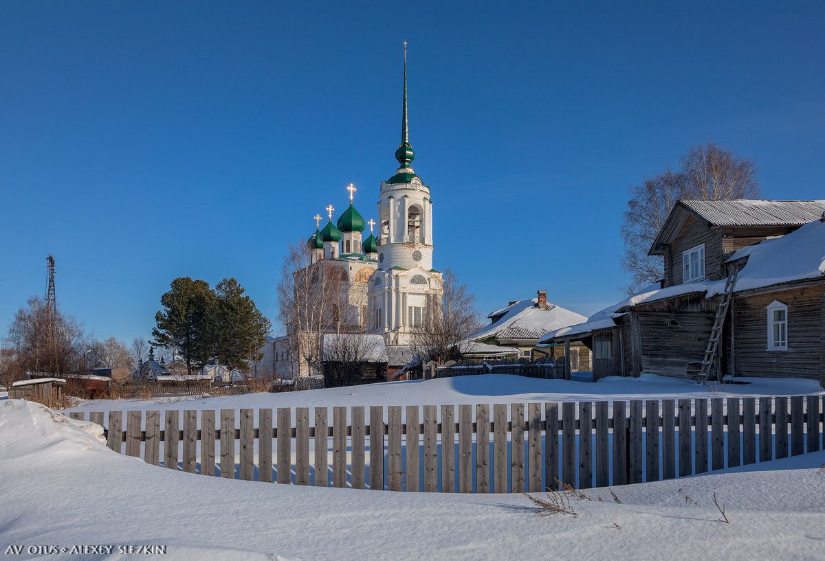 общий вид в ландшафте. Собор Благовещения Пресвятой Богородицы, Сольвычегодск (Котласский район и г. Котлас, Архангельская область)