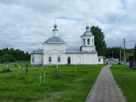 Туровец. Церковь Успения Пресвятой Богородицы