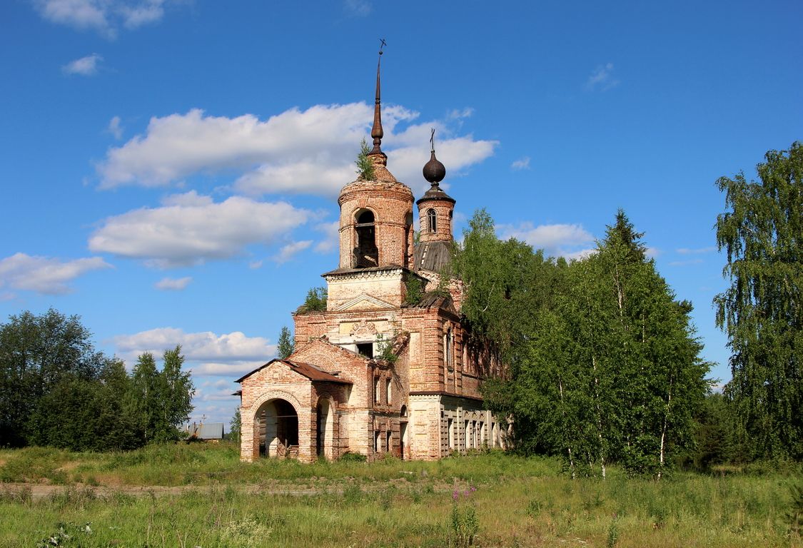 Церковь Николая Чудотворца, Нюба (Котласский район и г. Котлас, Архангельская область). фасады, Вид с юго-запада.