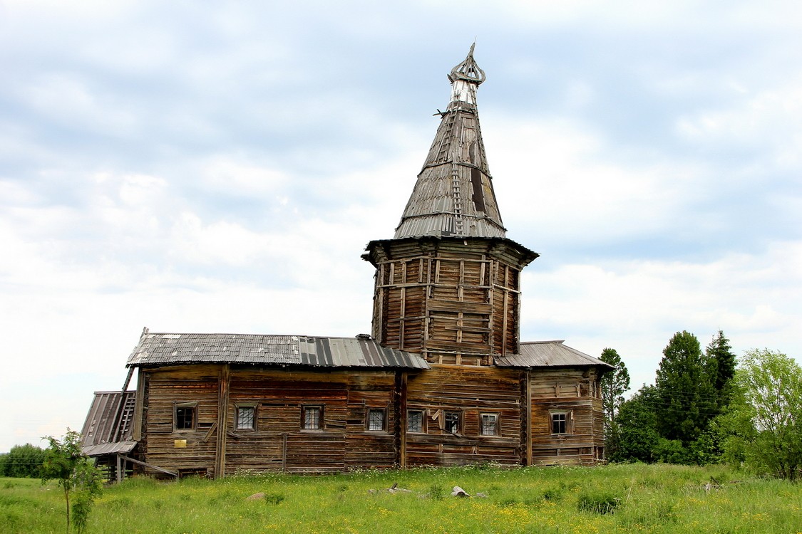 Коверниковская (Сельцо). Церковь Илии Пророка. фасады