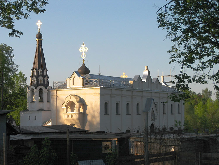 Церковь Спаса Нерукотворного Образа в Котове, Долгопрудный (Мытищинский городской округ и гг. Долгопрудный, Лобня, Московская область). фасады