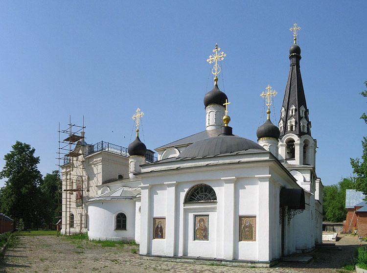 Церковь Спаса Нерукотворного Образа в Котове, Долгопрудный (Мытищинский городской округ и гг. Долгопрудный, Лобня, Московская область). фасады