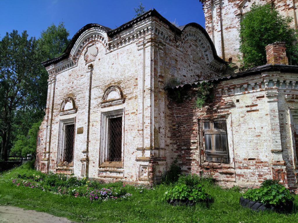 Церковь Троицы Живоначальной, Черевково (Красноборский район, Архангельская область). архитектурные детали