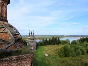 Храмовый комплекс. Церкви Георгия Победоносца и Воскресения Христова, вид с колокольни Воскресенской церкви<br>, Пермогорье (Придворные Места), Красноборский район, Архангельская область