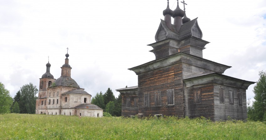 Придворные Места (Пермогорье). Храмовый комплекс. Церкви Георгия Победоносца и Воскресения Христова. фасады