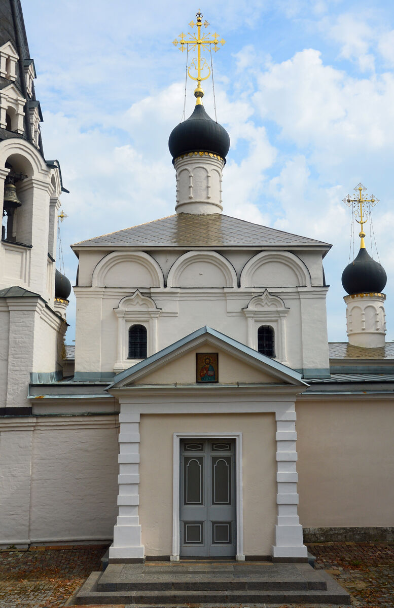 Церковь Спаса Нерукотворного Образа в Котове, Долгопрудный (Мытищинский городской округ и гг. Долгопрудный, Лобня, Московская область). фасады