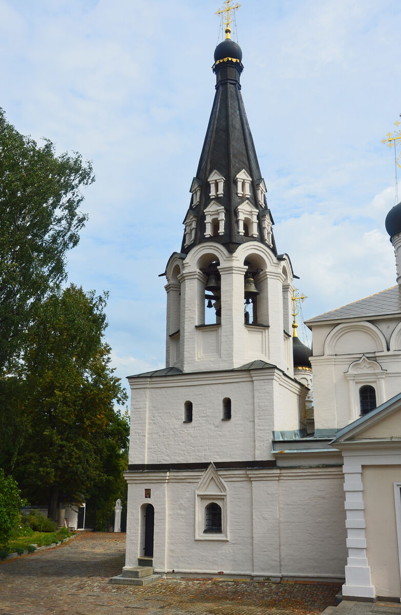Церковь Спаса Нерукотворного Образа в Котове, Долгопрудный (Мытищинский городской округ и гг. Долгопрудный, Лобня, Московская область). фасады