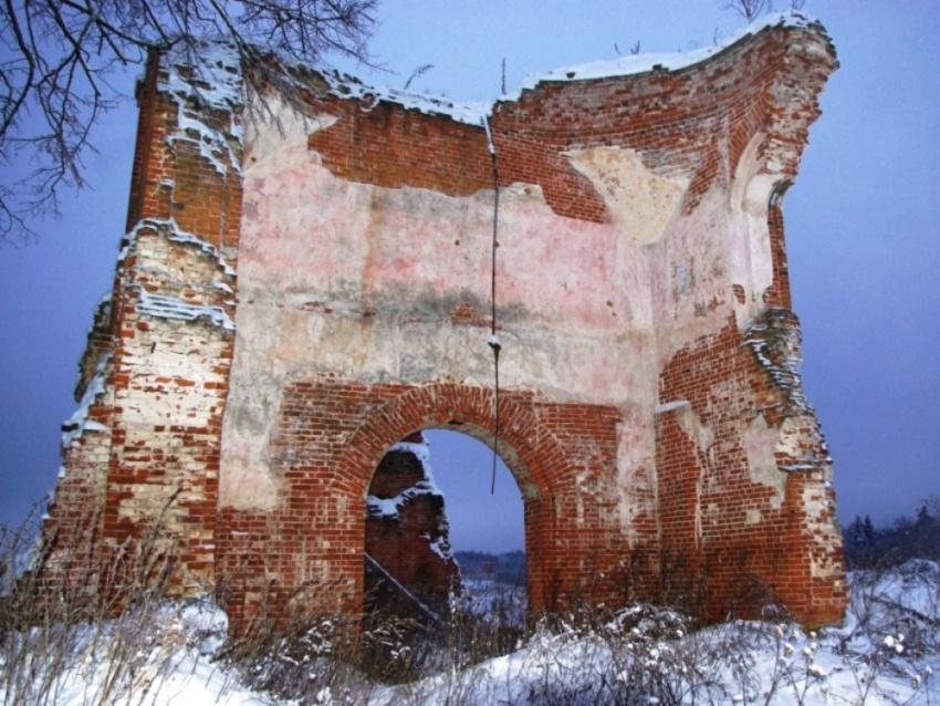 Лихачёво, урочище. Церковь Николая Чудотворца. интерьер и убранство, сохранившаяся западная стена основного объема, внутренняя сторона