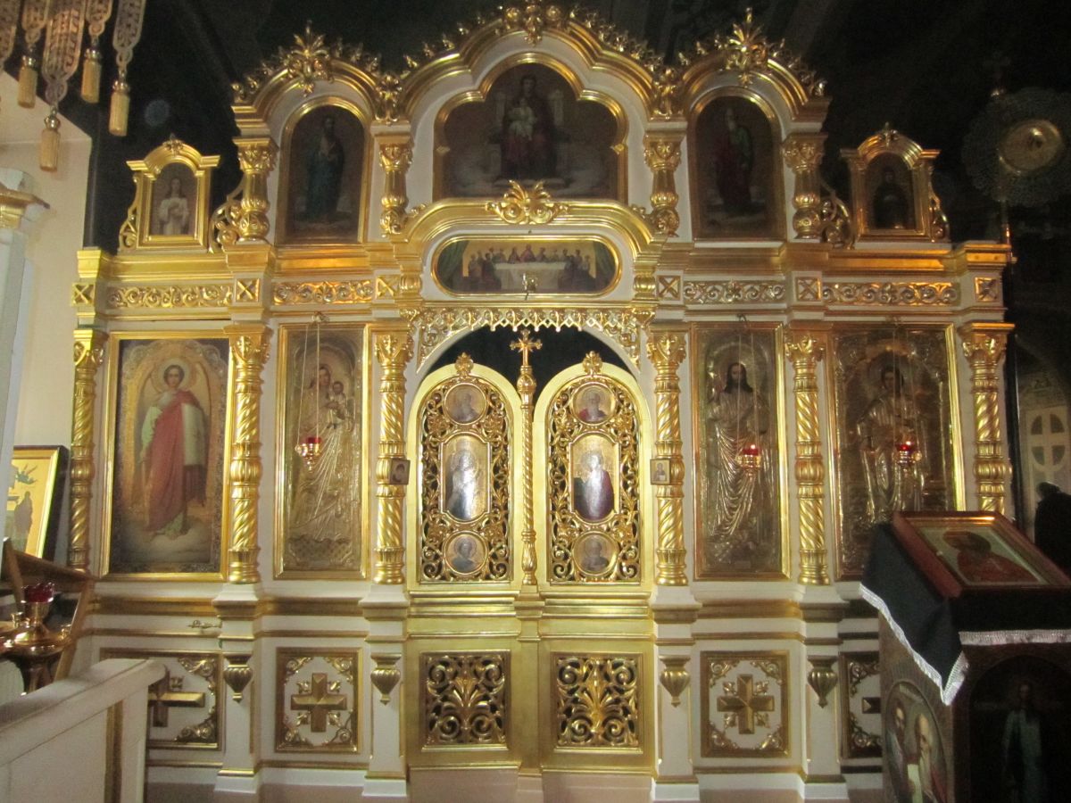 Церковь Михаила Архангела, Былово (Троицкий административный округ (ТАО), г. Москва). документальные фотографии, Правый придел: иконы Божией Матери Страстная