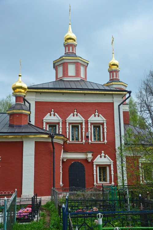 Варварино. Церковь Рождества Христова в Варварине. фасады