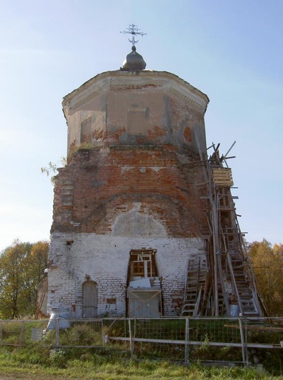 Юрлово. Церковь Воскресения Словущего. фасады