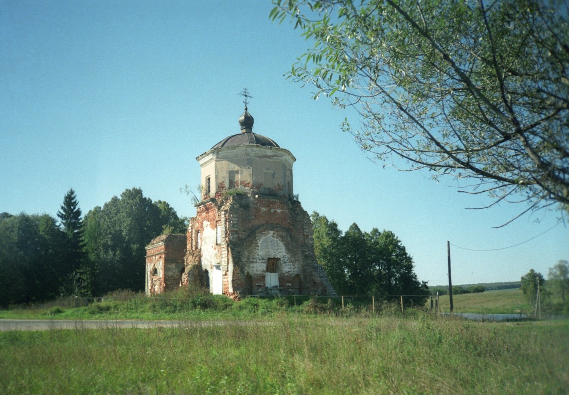 Юрлово. Церковь Воскресения Словущего. фасады