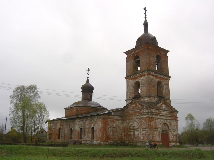 Церковь Успения Пресвятой Богородицы, Пушкино (Можайский городской округ, Московская область). фасады