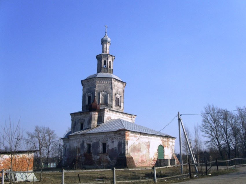 Церковь Покрова Пресвятой Богородицы, Тропарёво (Можайский городской округ, Московская область). документальные фотографии, вид с северо-запада