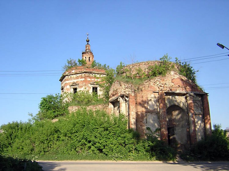 Елец. Церковь Владимирской иконы Божией Матери. фасады