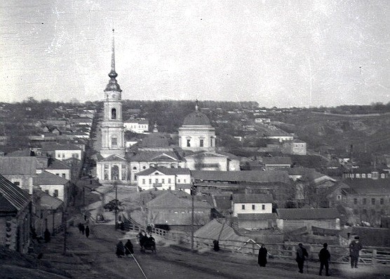 Церковь Владимирской иконы Божией Матери, Елец (Елецкий район и г. Елец, Липецкая область). архивная фотография, фото с https://fotki.yandex.ru/next/users/garda-elena/album/131182/view/427977?page=0