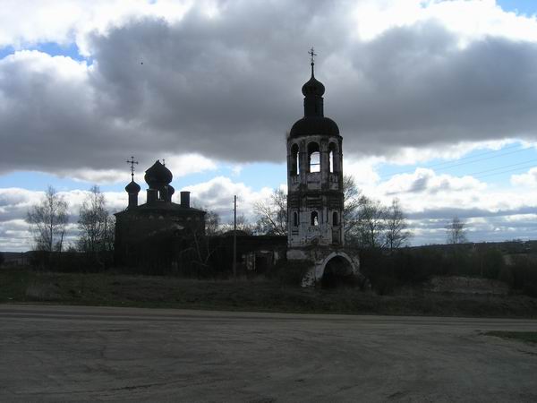 Церковь Страстной иконы Божией Матери, Палец (Перевозский район, Нижегородская область). общий вид в ландшафте, Вид с западной стороны
