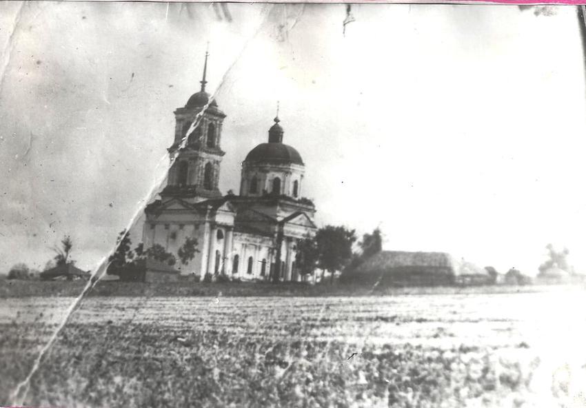Воскресенская церковь. Середина XX в., архивная фотография. Церковь Воскресения Словущего, Шпилёво (Перевозский район, Нижегородская область)