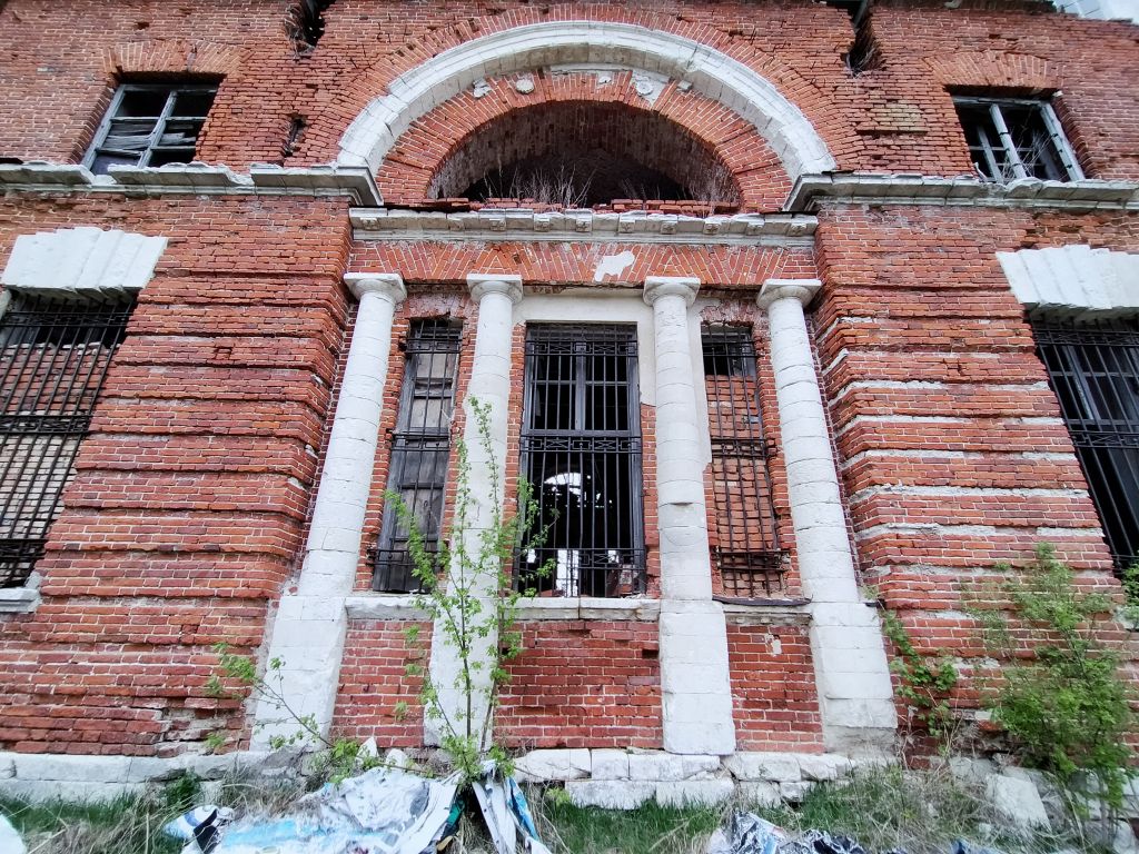 Перевлес. Церковь Рождества Пресвятой Богородицы. архитектурные детали