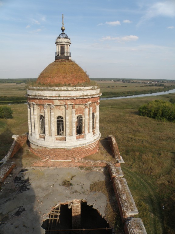 Церковь Рождества Пресвятой Богородицы, Перевлес (Старожиловский район, Рязанская область). архитектурные детали