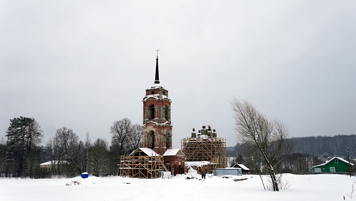 Церковь Успения Пресвятой Богородицы, Дольское (Малоярославецкий район, Калужская область). документальные фотографии