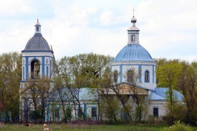 Старая Ольшанка. Церковь Троицы Живоначальной