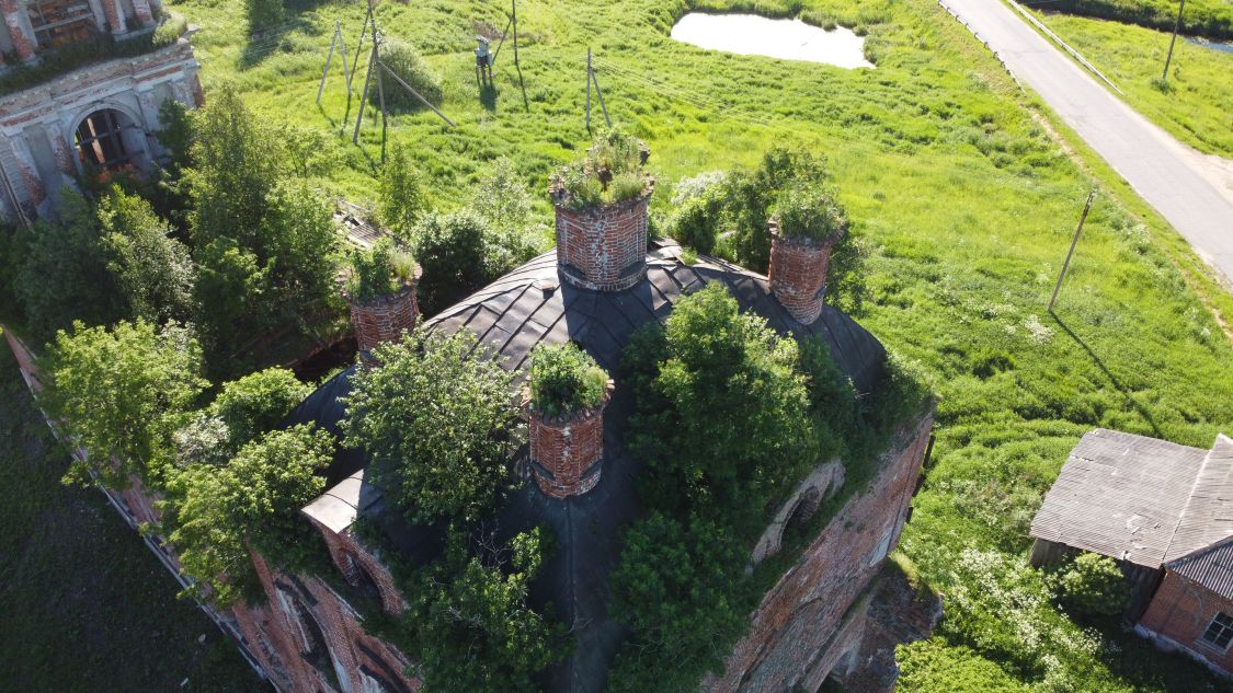 Старый Некоуз. Церковь Троицы Живоначальной. архитектурные детали