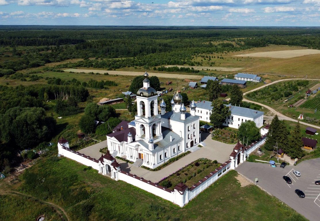 Монастырь Креста Господня. Церковь Воздвижения Креста Господня, Погост-Крест (Ильинский район, Ивановская область). общий вид в ландшафте
