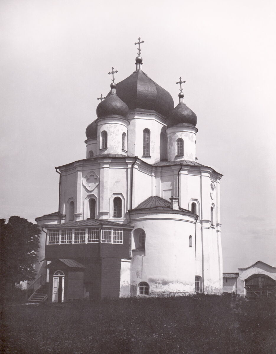 Троицкий Густынский монастырь. Церковь Петра и Павла, Густыня (Прилуцкий район, Украина, Черниговская область). архивная фотография, Фото первой трети ХХ века