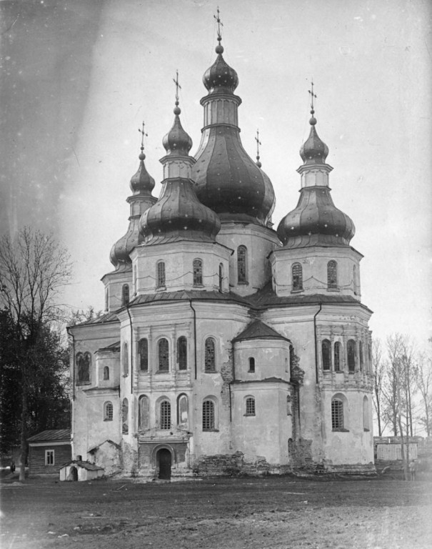 Троицкий Густынский монастырь. Церковь Троицы Животворящей, Густыня (Прилуцкий район, Украина, Черниговская область). архивная фотография, Фотография П.Н. Желтовского, 1932 г.