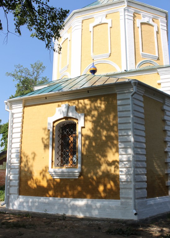 Жерехово. Церковь Сергия Радонежского. архитектурные детали, Алтарная часть, вид с северо-востока