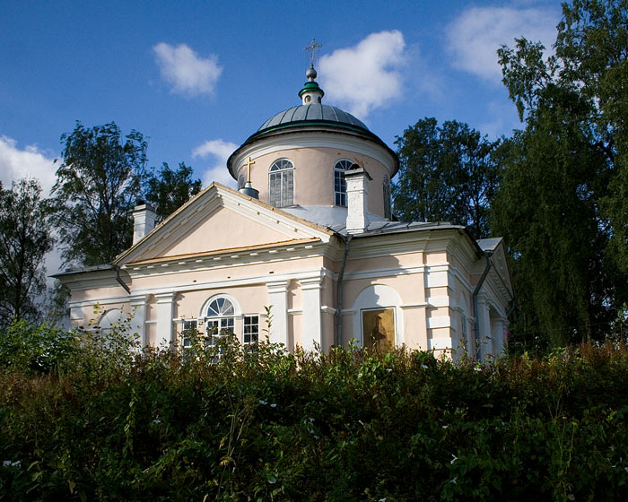 Церковь Троицы Живоначальной, Перетно (Окуловский район, Новгородская область). фасады, Южный фасад