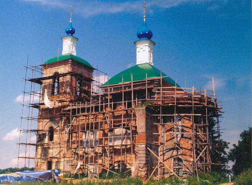 Новогорбово. Церковь Смоленской иконы Божией Матери. документальные фотографии