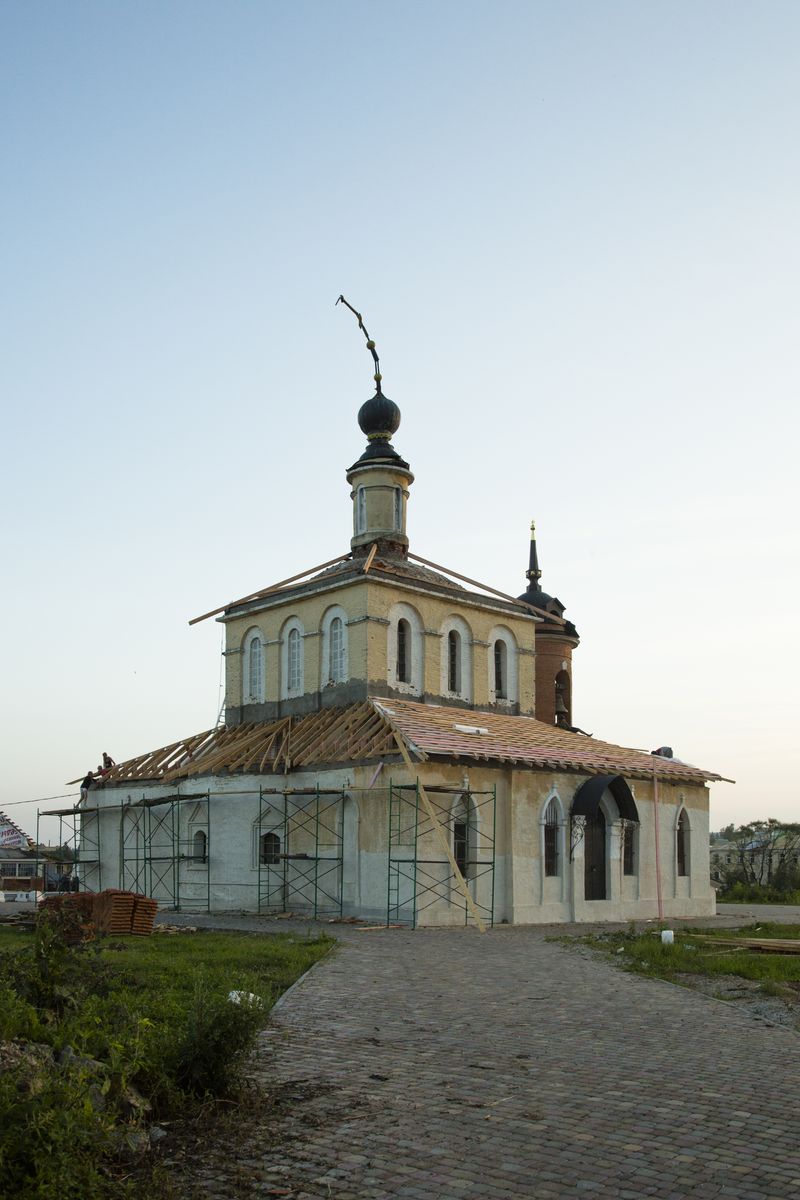 После урагана, документальные фотографии. Церковь Рождества Пресвятой Богородицы, Колюбакино (Рузский городской округ, Московская область)
