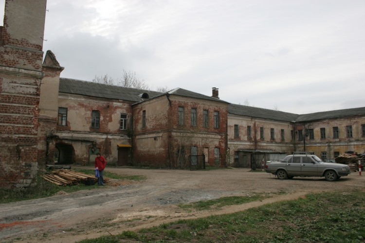 Спасо-Вифанский монастырь, Сергиев Посад (Сергиево-Посадский городской округ, Московская область). дополнительная информация, Старый корпус Вифанской семинарии