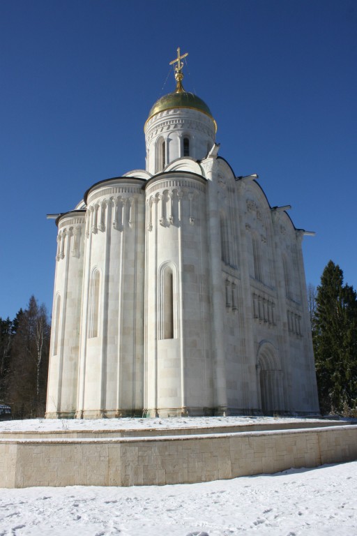 Лызлово. Церковь иконы Божией Матери 