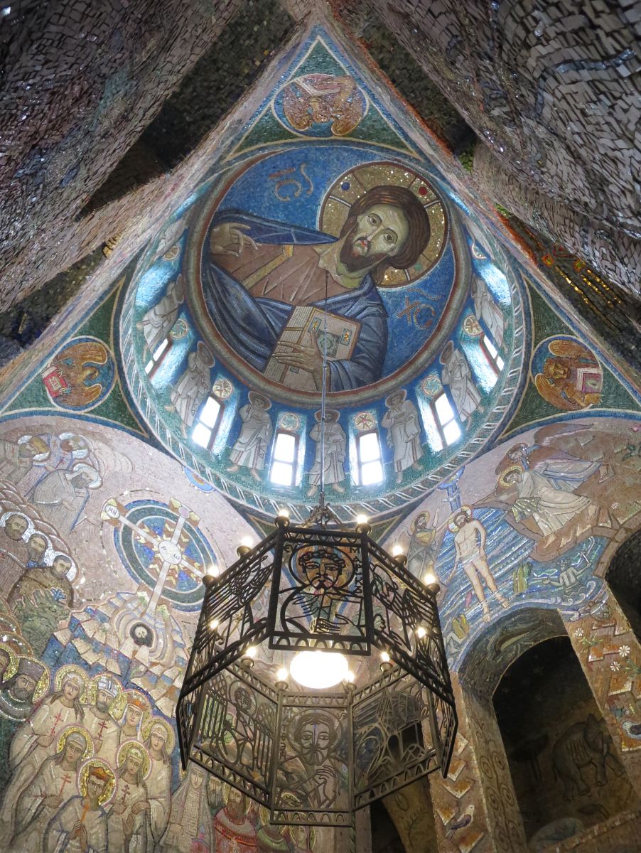 Церковь Новомучеников и исповедников Церкви Русской в Петровском парке, Аэропорт (Северный административный округ (САО), г. Москва). интерьер и убранство