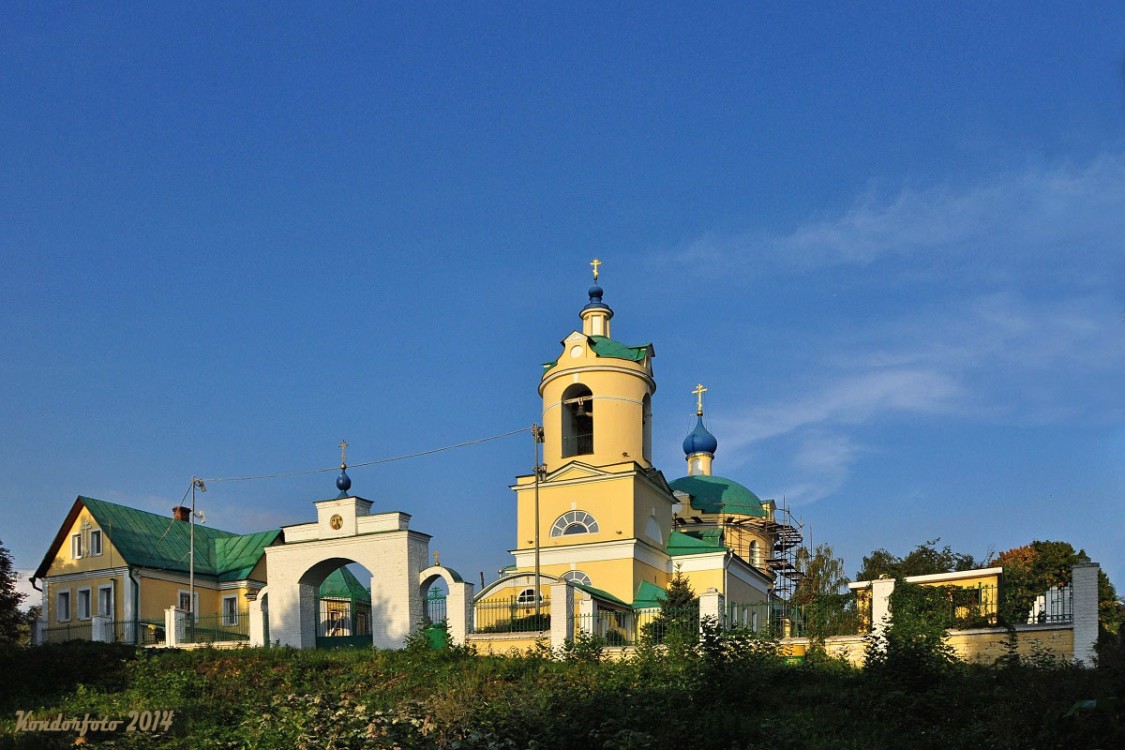 Ермолино. Церковь Николая Чудотворца. общий вид в ландшафте